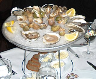 Oysters w bulots La Couple.jpg